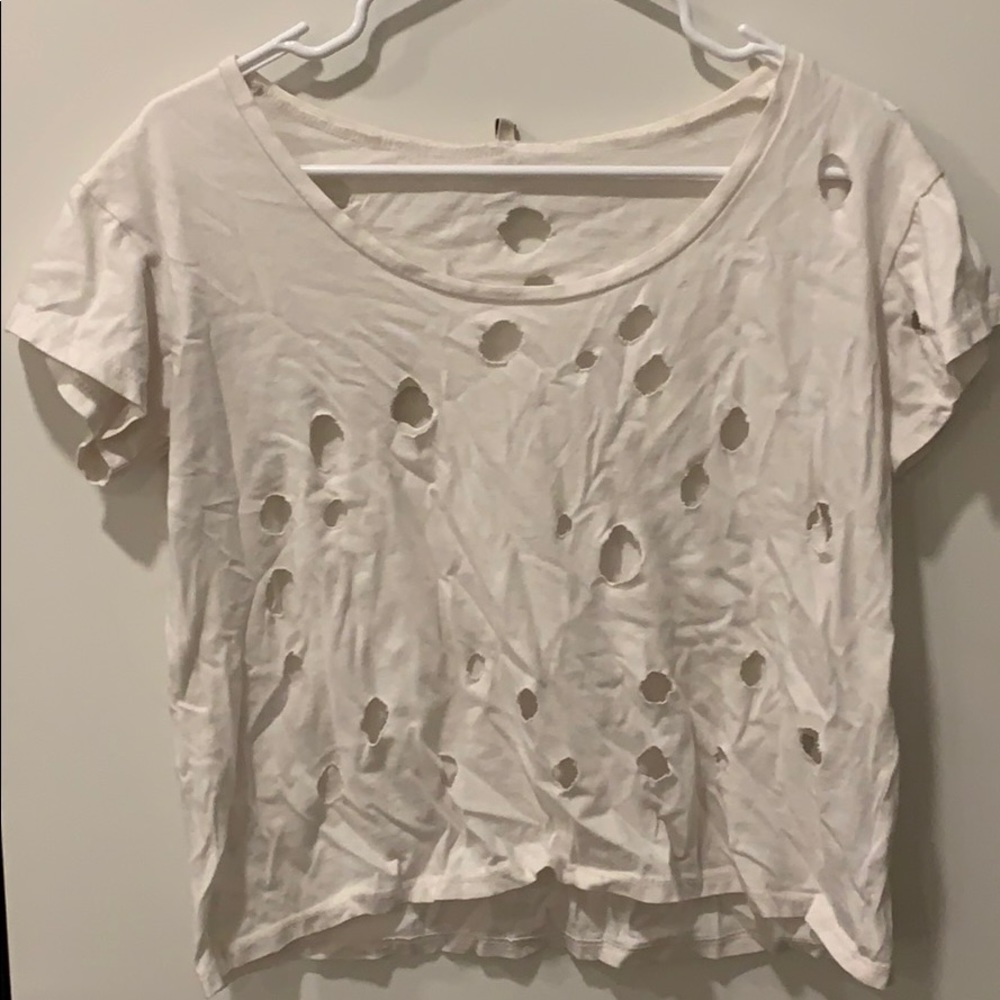 Emma & Sam hole shirt